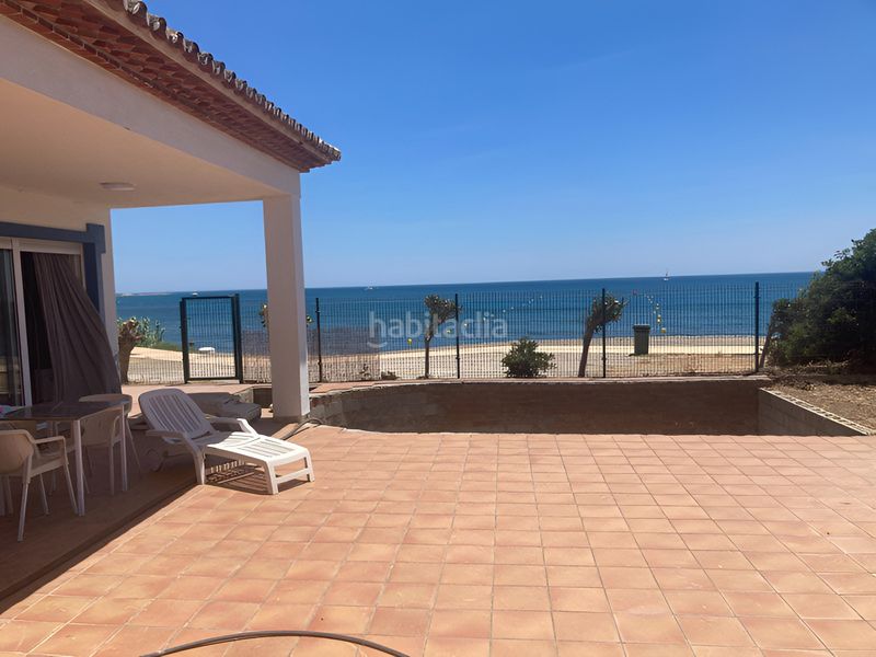Foto bc14c807-56e3-45f6-95af-6e3b518830a2. Casa adossada amb aparcament piscina a Centro Estepona