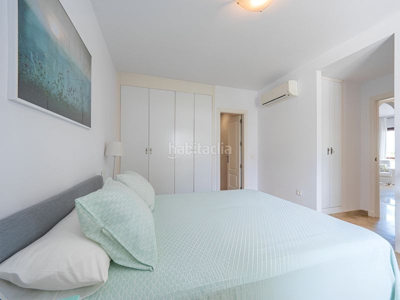 Foto 46f01c24-6b86-494f-856e-1eb2a95653c2. Planta baja apartamento en planta media en the golden mile en Marbella