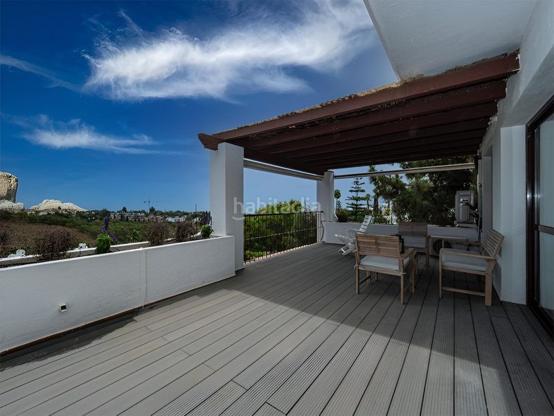 Foto 85812c36-6a47-4242-adf7-84b44d5304d1. Planta baja apartamento en planta media en the golden mile en Marbella