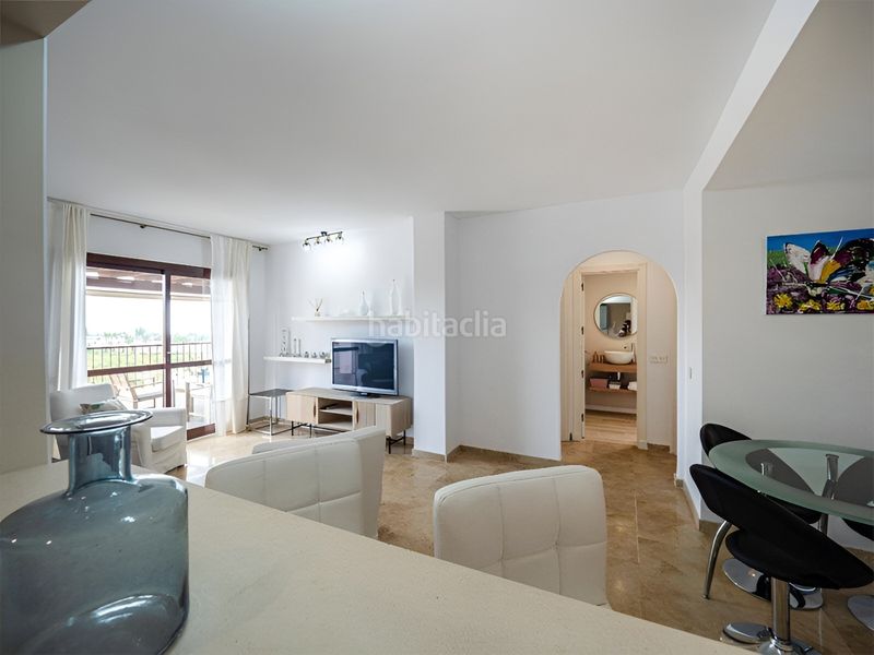 Foto 91b3633a-8835-4565-9288-8a7807272e52. Planta baja apartamento en planta media en the golden mile en Marbella