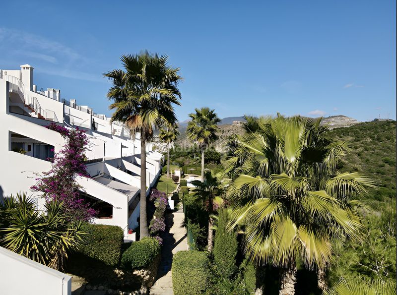Foto 15ea4f70-fb84-4a1e-8e67-02aa54d12c61. Apartament amb aparcament piscina a La Quinta Benahavís