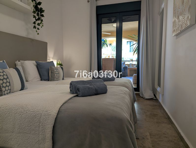 Foto 6b6345de-7481-4e56-a8a3-26b47f019cfb. Apartament amb aparcament piscina a San Pedro de Alcántara Pueblo Marbella