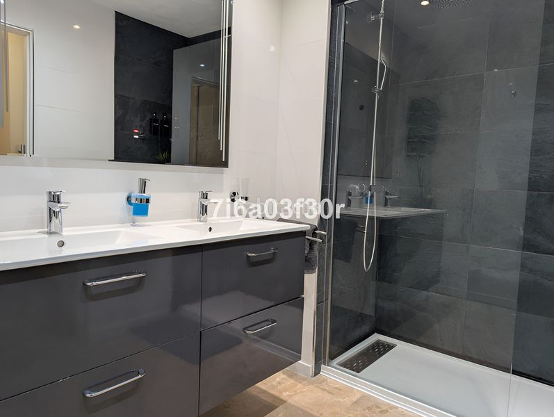 Foto e950a894-6c99-4ab4-b2c4-9eed225a42da. Apartament amb aparcament piscina a San Pedro de Alcántara Pueblo Marbella