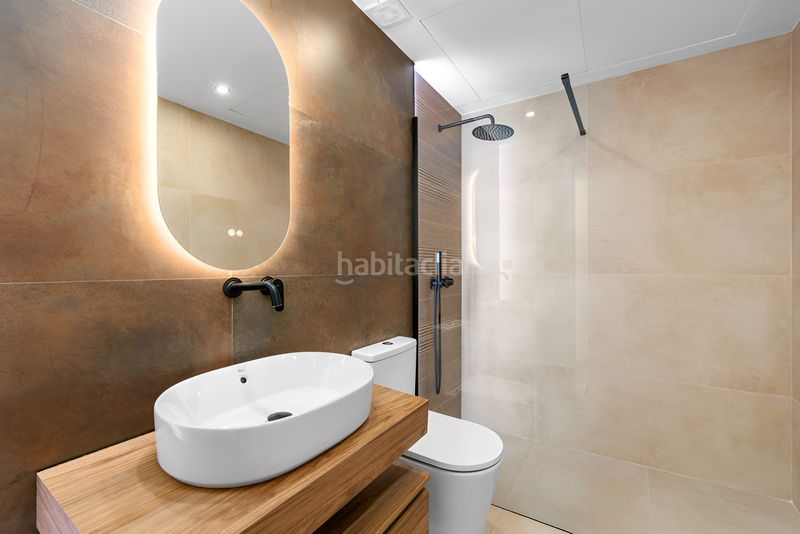 Foto 72c25c7d-7266-4b8b-bb95-2c60da90587d. Planta baixa amb aparcament piscina a Playa Bajadilla - Puertos Marbella