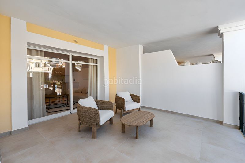 Foto e0913d57-717a-4077-b1de-9098df9bf517. Planta baixa amb aparcament piscina a Playa Bajadilla - Puertos Marbella