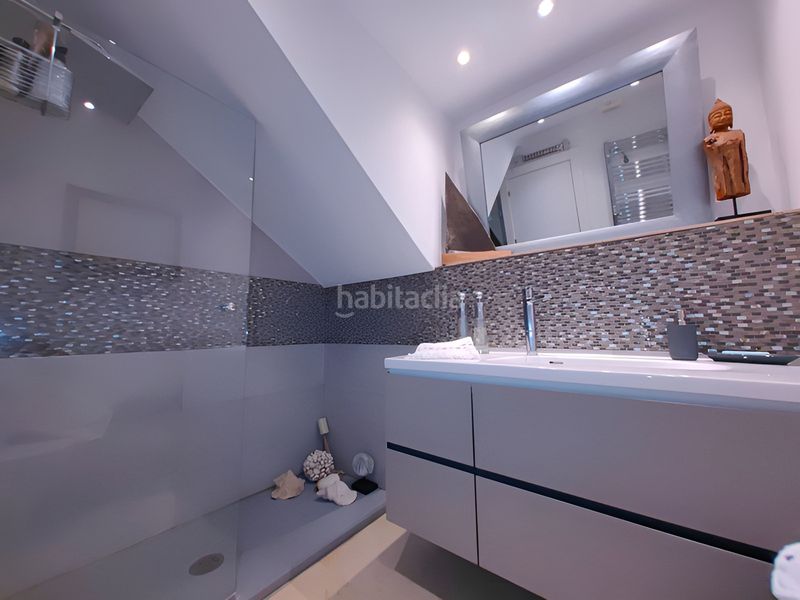 Foto 4e5a459f-878b-42eb-a8b2-051fc0937cec. Dúplex amb aparcament piscina a Centro Estepona