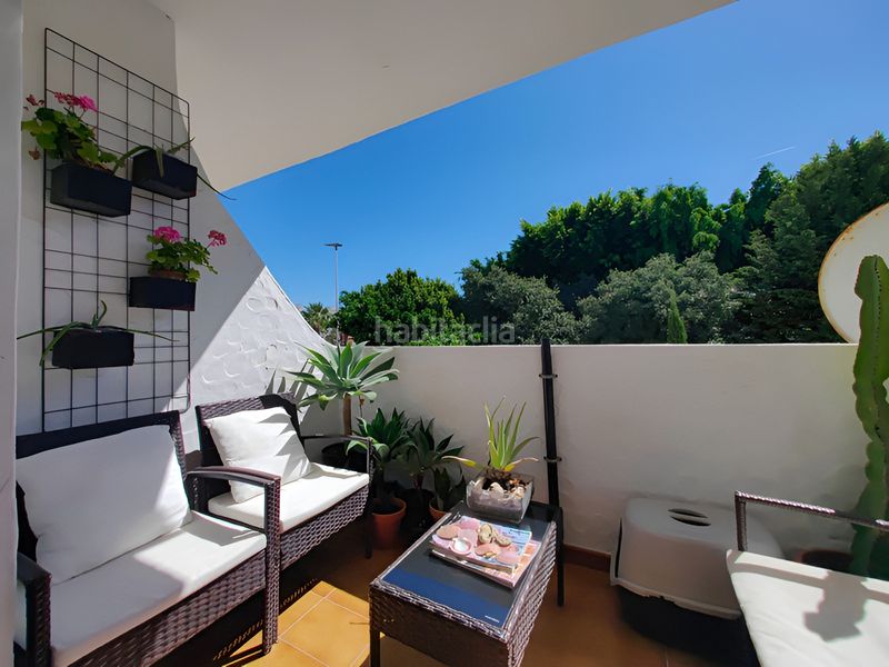 Foto ea52f5cf-b979-4d22-836f-53dfd0896bfb. Dúplex amb aparcament piscina a Centro Estepona