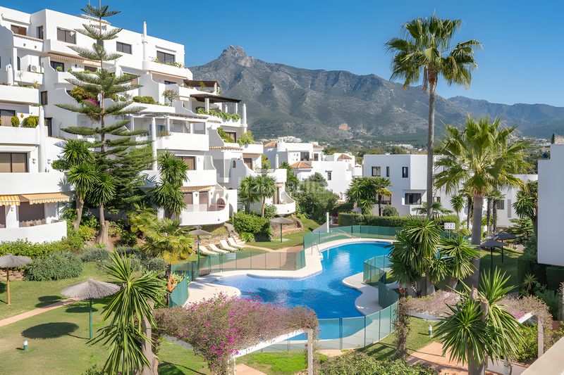 Foto 7df24542-a28d-4595-8769-ad8ff52435ef. Dúplex amb aparcament piscina a Puente Romano Marbella