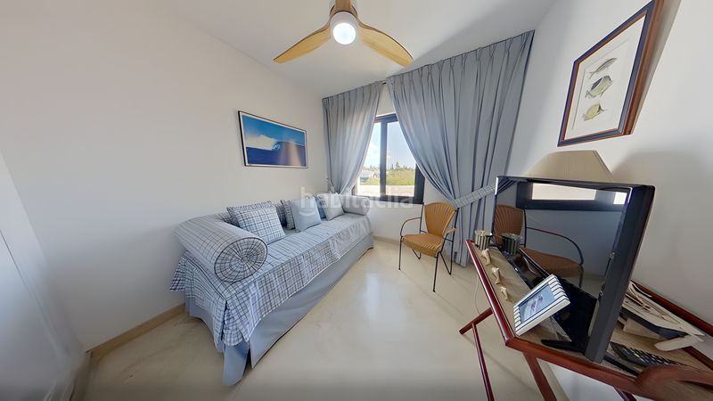 Foto e6775a76-f4fd-464b-9110-0639f852d50c. Dúplex amb aparcament piscina a Puente Romano Marbella
