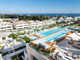 Planta baixa a Puente Romano. Apartamento en planta baja en milla de oro de marbella