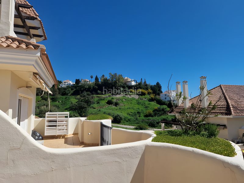 Foto 0ed45c56-ab59-44a0-be61-7be27b85bf6d. Apartament amb aparcament piscina a Nueva Andalucía centro Marbella