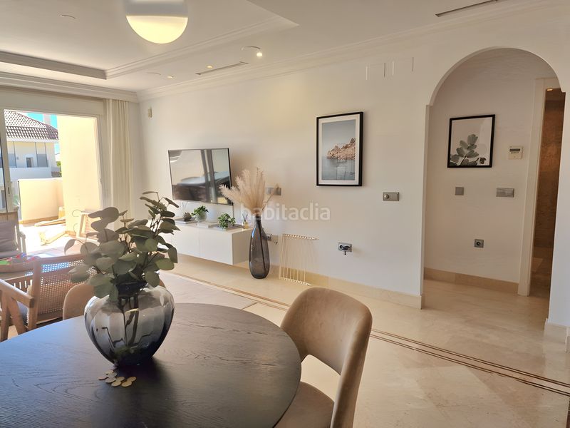 Foto 20e8995d-606c-40b9-88d0-8beccd17ec57. Apartament amb aparcament piscina a Nueva Andalucía centro Marbella