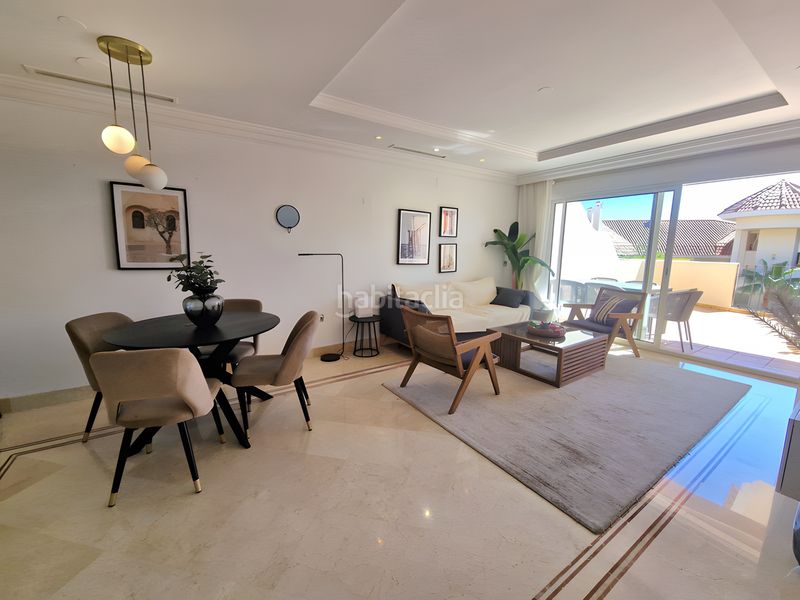 Foto 3df19033-894b-45cb-8831-6013908531c3. Apartament amb aparcament piscina a Nueva Andalucía centro Marbella