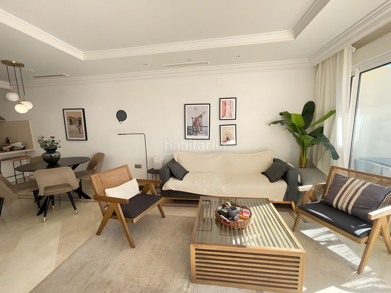 Foto 829a422a-260d-4043-96b9-0dd2e771056d. Apartament amb aparcament piscina a Nueva Andalucía centro Marbella