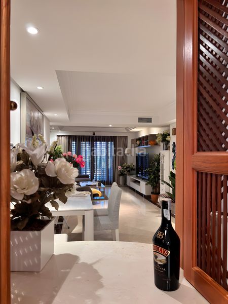Foto 64c36f46-f64e-47ba-8da0-9a60aa049ffe. Apartament amb aparcament piscina a Centro Estepona