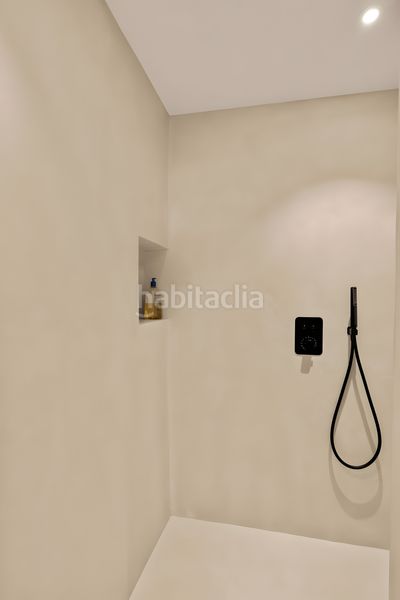 Foto 151aec34-3b3d-4aa3-9214-a4d168e1cb8a. Casa adossada amb aparcament piscina a Puente Romano Marbella
