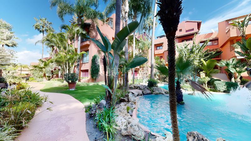 Foto c9ec22ee-aaa8-44f8-be1e-aa95d604abcf. Apartament amb calefacció aparcament piscina a Playa Bajadilla - Puertos Marbella
