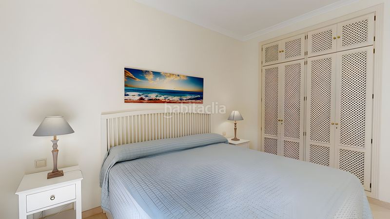 Foto ca5251ef-1053-4a50-8ba5-699f3ef6ac10. Apartament amb calefacció aparcament piscina a Playa Bajadilla - Puertos Marbella