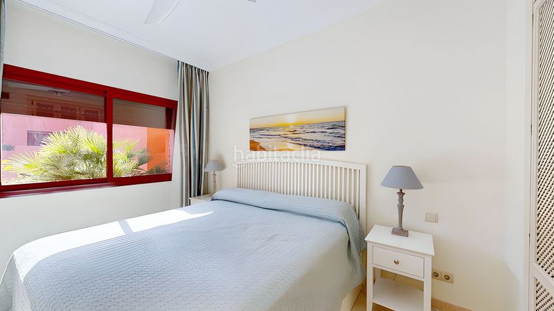 Foto f9867341-ec43-49c4-b5de-0594c6ab8b7a. Apartament amb calefacció aparcament piscina a Playa Bajadilla - Puertos Marbella