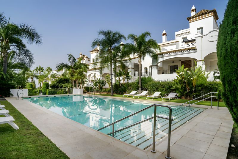 Foto 124146db-2848-4a2f-ad33-fc8796fbd32b. Apartament amb aparcament piscina a Sierra Blanca Marbella