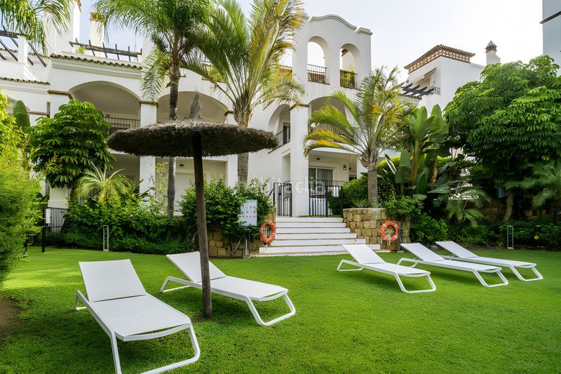 Foto 45ba1111-6af5-46da-92b4-ed07ce4195f3. Apartament amb aparcament piscina a Sierra Blanca Marbella