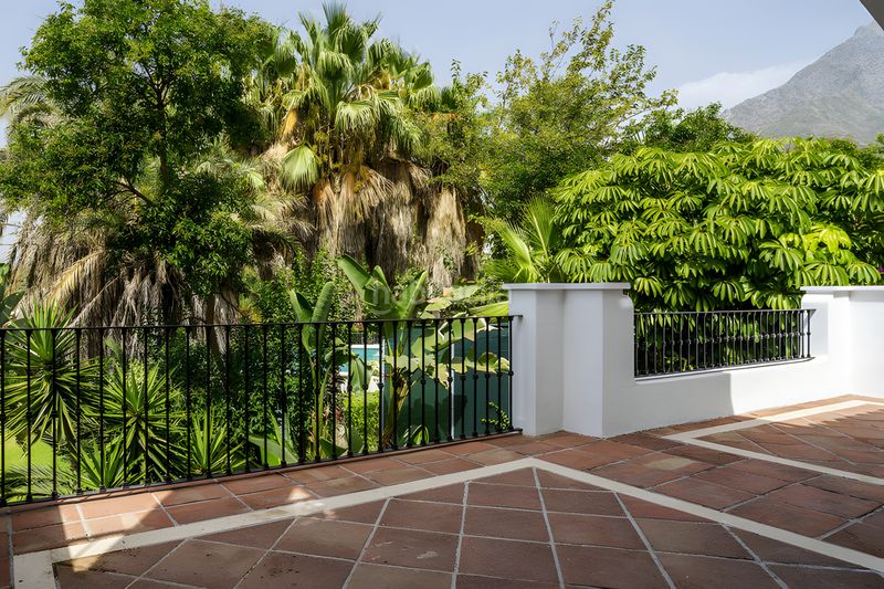 Foto 95675b09-b416-4e1a-93b8-1344b02a07ee. Apartament amb aparcament piscina a Sierra Blanca Marbella