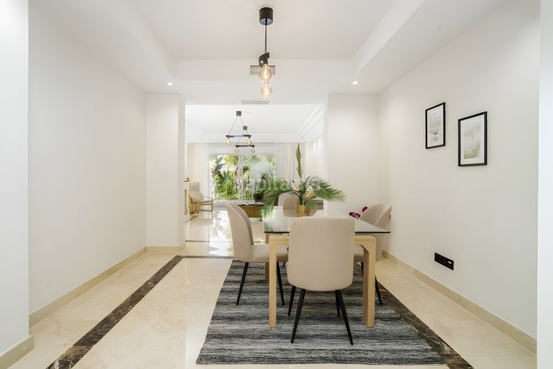 Foto c1561c06-ae68-4988-97b3-fac33c6e8176. Apartament amb aparcament piscina a Sierra Blanca Marbella
