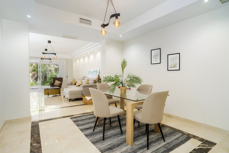Foto f7c45bb4-f1d6-4d37-ad4d-d6f83aacd1b3. Apartament amb aparcament piscina a Sierra Blanca Marbella