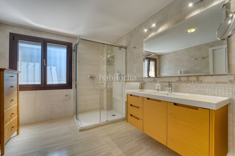 Foto 00d7a4c7-4bde-4634-a292-c5d15ae75457. Casa amb aparcament piscina a Guadalmina Alta Marbella