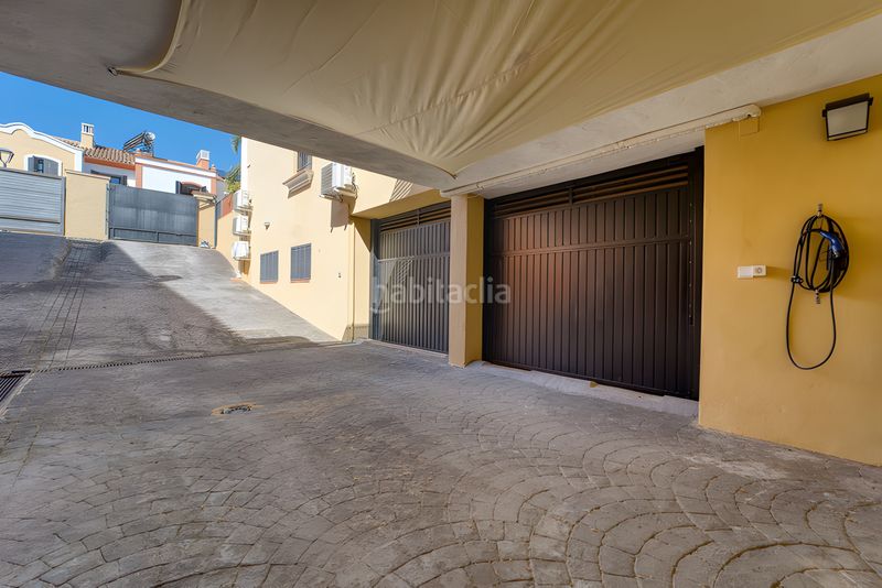 Foto 2e9dd570-105a-4b8a-8166-1eb486343d3c. Casa amb aparcament piscina a Guadalmina Alta Marbella