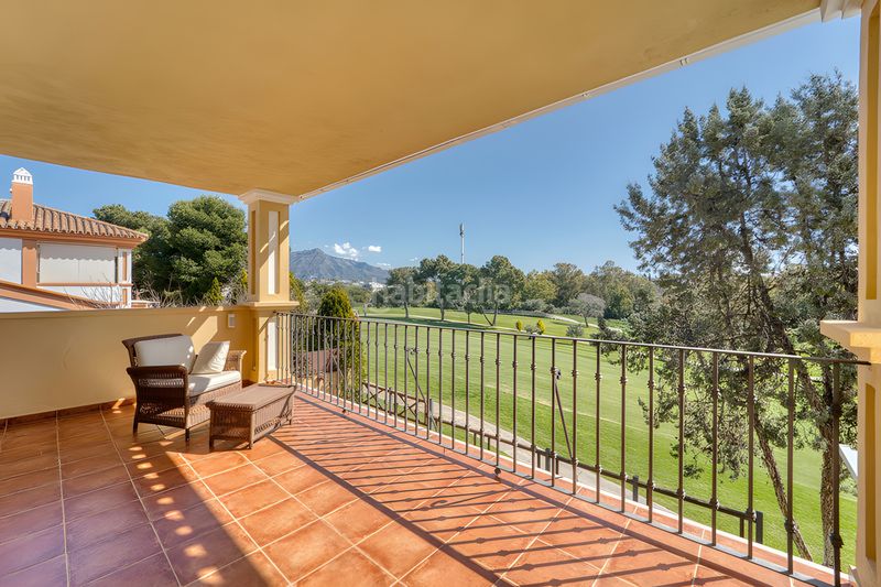 Foto 89fcab36-ea3d-4d69-8966-3922dccc27df. Casa amb aparcament piscina a Guadalmina Alta Marbella