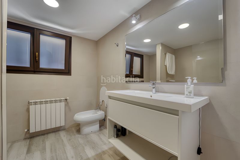 Foto e8ebc167-d0fb-43ac-8333-0fa319fcd91d. Casa amb aparcament piscina a Guadalmina Alta Marbella