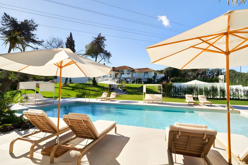 Foto 55afe67f-9585-454b-ac5f-5f910df4ff3c. Casa amb aparcament piscina a Guadalmina Alta Marbella