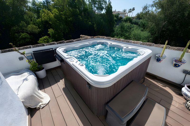 Foto 6f1be8fc-de3b-4a5c-bfa0-4a001344cc09. Casa aparellada amb aparcament piscina a Calahonda Mijas