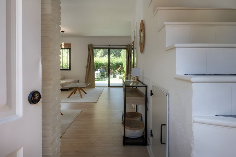 Foto ef758b63-274e-4120-ba8b-cee7b2d9d845. Casa aparellada amb aparcament piscina a Calahonda Mijas