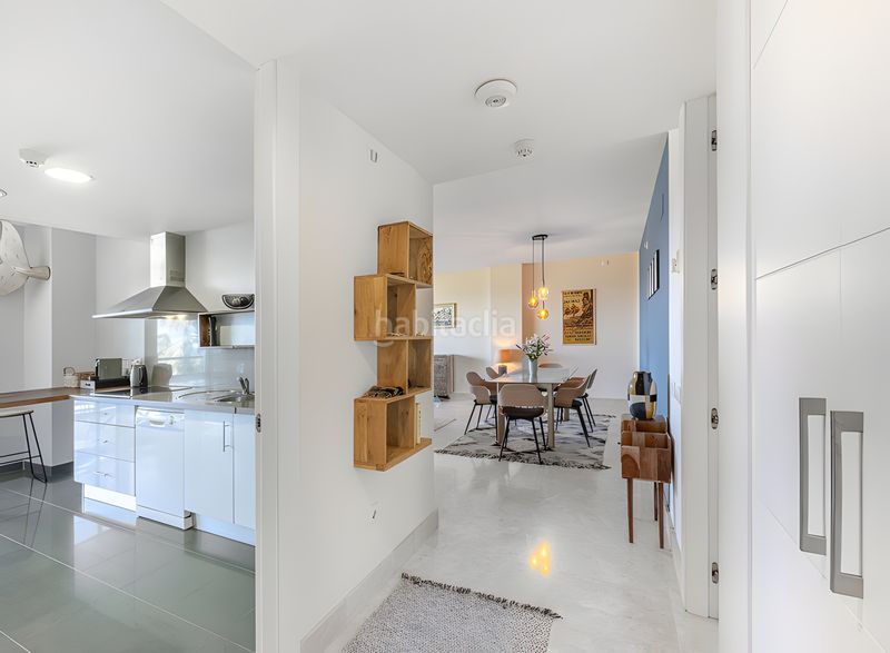 Foto 4b4654f9-75e0-4452-bd1e-498c4a959df2. Apartament amb aparcament piscina a Manilva pueblo Manilva