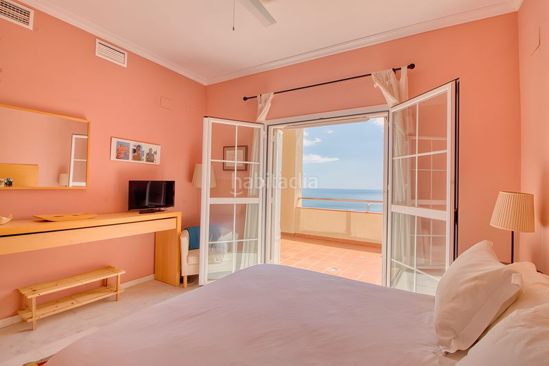 Foto 7320c332-3cbb-4654-8478-04d5a58e60fc. Apartament amb aparcament piscina a Manilva pueblo Manilva