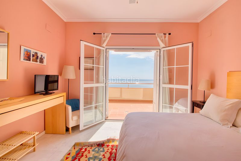 Foto eabbdcfb-3203-4faf-9e59-431d9e1f24ee. Apartament amb aparcament piscina a Manilva pueblo Manilva