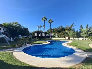 Planta baixa a Nueva Andalucía centro