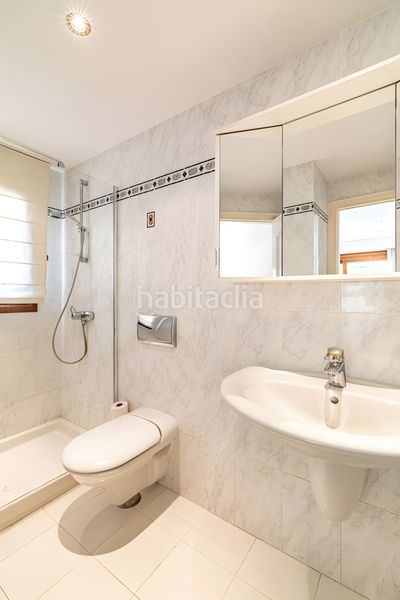 Foto 9876ad74-eb47-436b-b06d-1370e578e949. Casa amb aparcament piscina a Centro Estepona