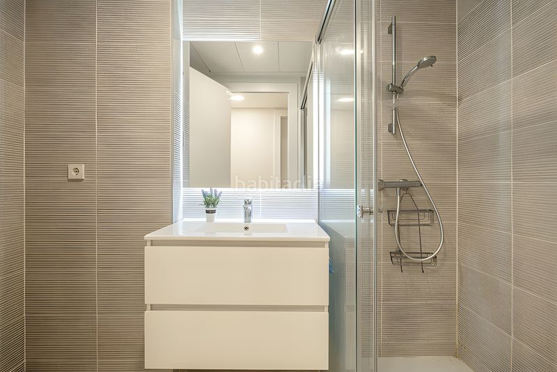 Foto 5bf915ac-aca1-4ed6-bba5-37d356435cac. Apartament amb aparcament piscina a Villacana - Costalita - Saladillo Estepona
