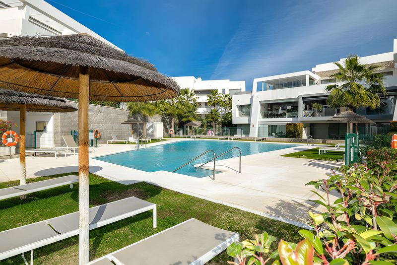 Foto 9468e154-5095-47e5-95d2-555aeaef2ffc. Apartament amb aparcament piscina a Villacana - Costalita - Saladillo Estepona