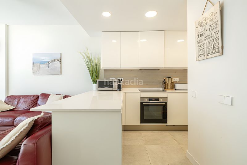 Foto f60d4a66-f581-41c5-8e55-366a4860f3a2. Apartament amb aparcament piscina a Villacana - Costalita - Saladillo Estepona