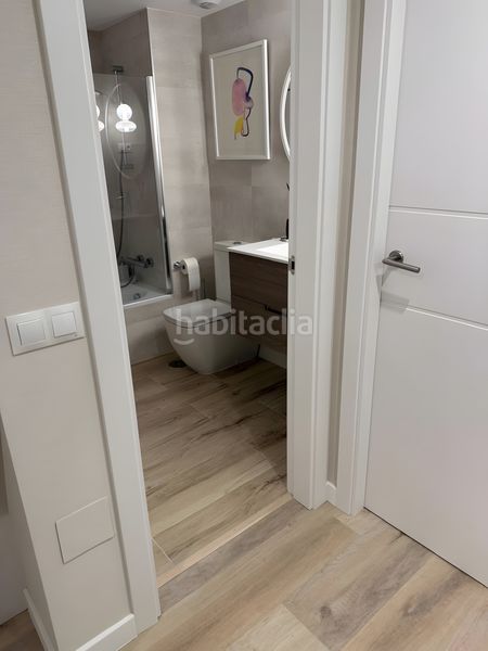 Foto 560cb16e-645d-4ed0-b029-a911e5de90ae. Piccolo appartamento con parcheggio piscina in Nueva Andalucía centro Marbella