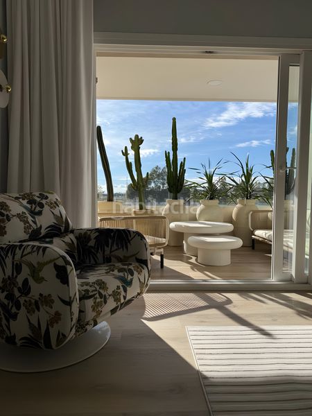 Foto d7e3c18d-73b5-4f3c-ad69-3e93077d1bfe. Piccolo appartamento con parcheggio piscina in Nueva Andalucía centro Marbella