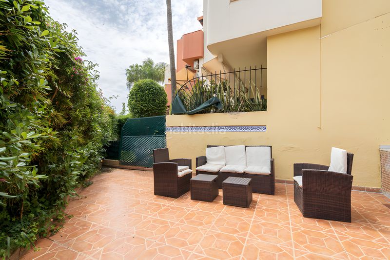 Foto 14abf74b-a560-4dd3-86f3-5aec346d4a9e. Casa adossada amb piscina a Kempinski Estepona