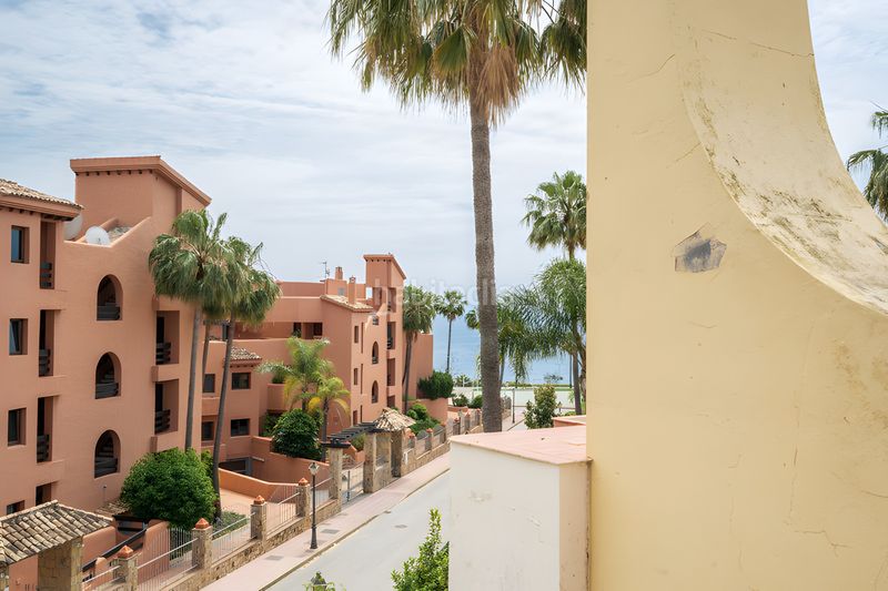 Foto 417cae69-6837-453a-b198-6b46abc56062. Casa adossada amb piscina a Kempinski Estepona