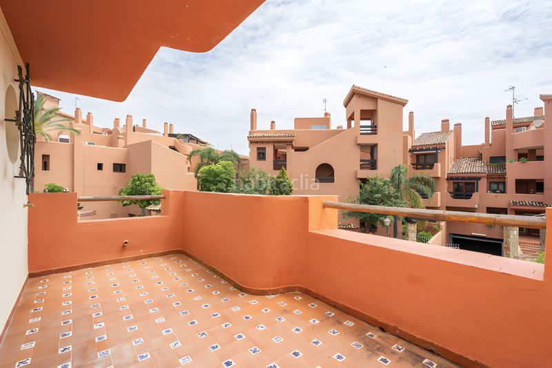 Foto c60c2bd3-a6e9-49df-8e4a-c1b5833d0526. Casa adossada amb piscina a Kempinski Estepona