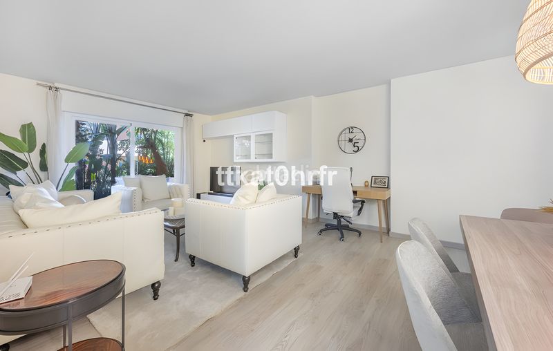 Foto c5c2e872-2b47-458e-96e3-1e7e641e4b93. Planta baixa amb aparcament piscina a Puente Romano Marbella