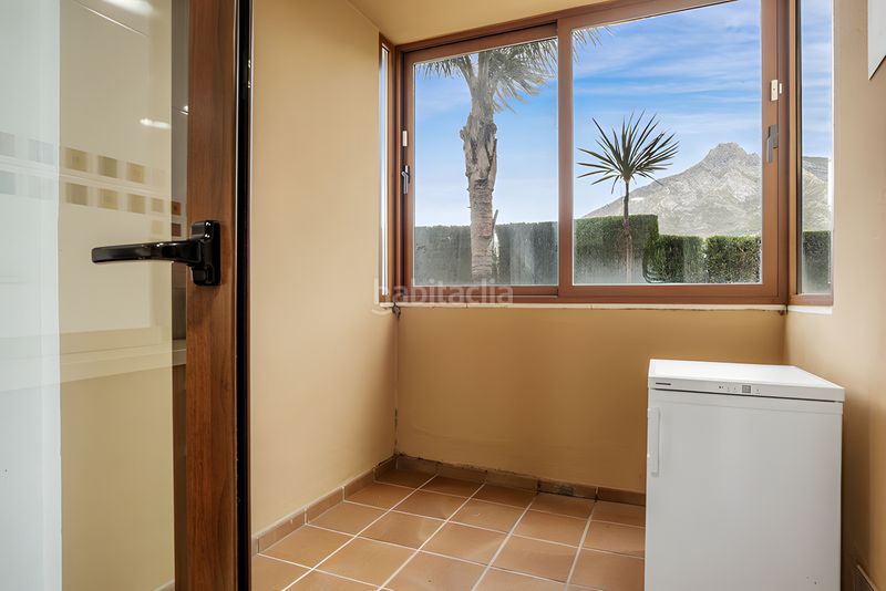 Foto 87493db0-5b48-4aa0-b145-84143144f938. Planta baixa amb aparcament piscina a Puente Romano Marbella